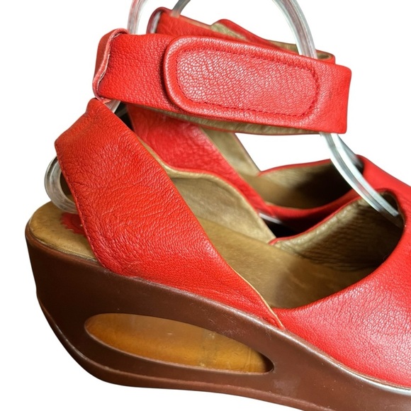 Fly London Red Leather Hert Sandals Women’s EU 41 / US 10.5 - Picture 13 of 15